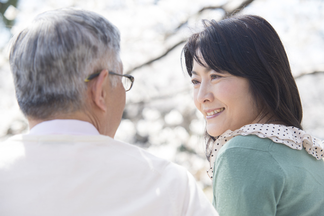 高齢者の恋愛効果「若さの秘訣」愛の感情！